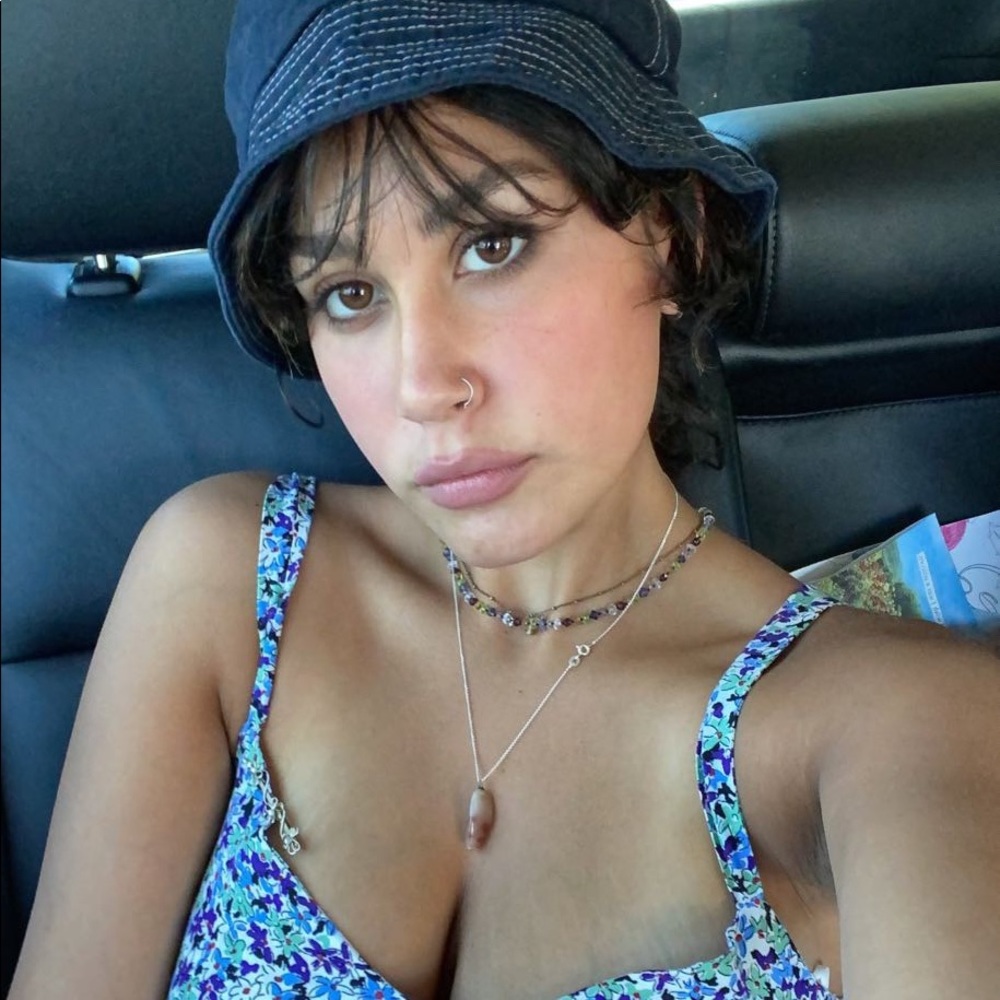 Meet your Posher, Kaia